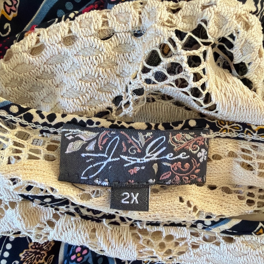 J. Glee 2X Boho Lace Yoke Dress Mixed Print Bell Sleeve Plus Size - Picture 9 of 9